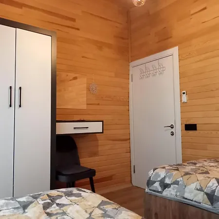 Charming Wooden House With Access To A Large Garden Holiday home *